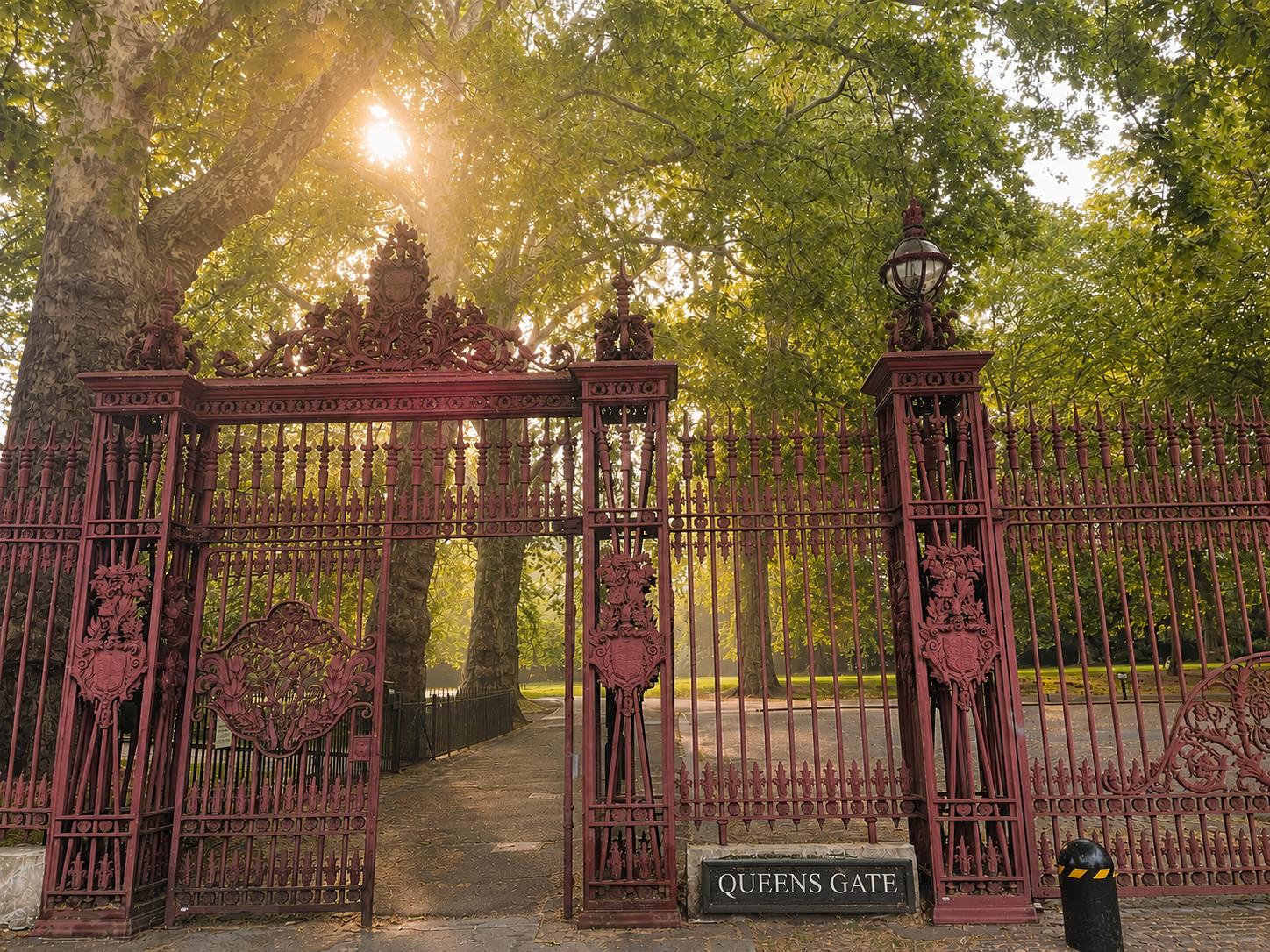 Queens Gate Hyde Park